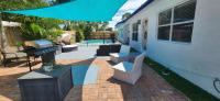 B&B Fort Lauderdale - Prime Location-Equipped House W Pool & Patios, Near the Beaches, Ideal for Small Families, Coastal Haven - Bed and Breakfast Fort Lauderdale