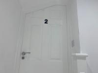 Air Conditioned Modern Double Bed Room with Private Attached Bathroom - FREE Parking - Near London Heathrow Airport & Southall Broadway - Chambres d'hôtes Southall