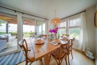 Chautauqua Lake Lakefront Cottage Getaway - Bed and Breakfast Hadley Bay