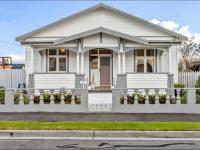 Three Bedrooms Hermay Cottage - B&B Invermay