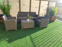 La Terrasse - big apartment & terrace 80m2 - metro 17 min from Paris - B&B Bagneux