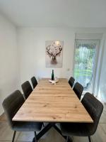 Ferienwohnung Wanderkönig mit Terrasse - Bed and Breakfast