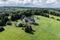 Lakeview Expanse - B&B