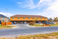 Hummingbird Haven 2 Cozy Comfort Haven - Parking at No Extra Cost - B&B