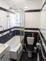 Charming 2-Bed Garden Flat - B&B