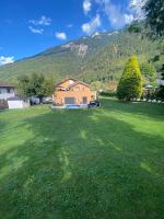 B&B Bex - Appartement moderne avec terrasse et piscine à Châtel sur Bex - Bed and Breakfast Bex