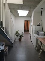 Minimal & Arty Townhouse - B&B Ħamrun