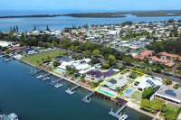 Sunshine Coast Dream Getaway - Ferienwohnung Pelican Waters