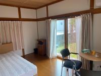 Doppelzimmer mit Gartenblick