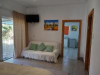 Queen Room with Garden View