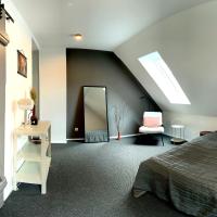 Doppel-/Zweibettzimmer mit eigenem Bad