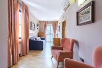 Triple room with double bed and single bed