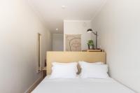 Standard Double Room with City View