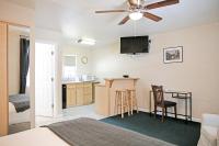 Two-Bedroom Suite with one Bathroom - Non-Smoking