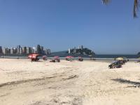 Kit pé na areia - Praia do Gonzaguinha - São Vicente - Wifi, TV e Ar condicionado - B&B São Vicente