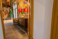 Tal Y Bont Uchaf Courtyard - B&B Bangor