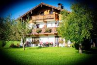 Ferienwohnungen Hollweger inkl. Chiemgaukarte - B&B