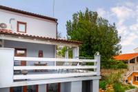 Apartment in Silo - Insel Krk 45239 - Bed and Breakfast Šilo