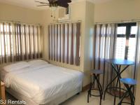 2 Bedroom Condo @ Midpoint Residences w/ City View