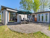 B&B Garderen - Modern Chalet in Garderen with Private Garden - Bed and Breakfast Garderen