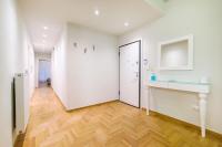 Urban Luxury on a Quiet Street in the Center of Athens - B&B Athens