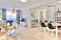 SPACIOUS, SUNNY FLAT BY CITY OF ARTS & SCIENCES - Ferienwohnung Valencia