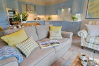 Afon Menai - B&B Gaerwen