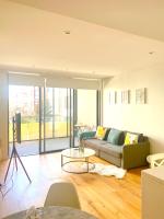B&B Sydney - One Bedroom with Roof Top Pool - Bed and Breakfast Sydney