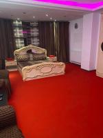 Zimmer mit Queensize-Bett