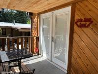 One-Bedroom Holiday Home
