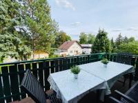 Dachwohnung mit Wasserblick und eigenem Bootssteg - B&B Berlin