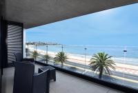ZENHAUS - Vistas al Mar en Exclusivo Apartamento con Garage - Chambres d’hôtes Montevideo