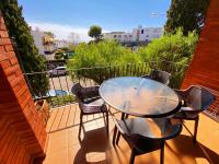 Apartament gran amb pàrquing a 5 min del centre - B&B Calella de Palafrugell