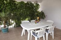 Apartment mit 1 Schlafzimmer, Balkon und Meerblick