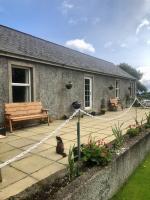 B&B Cullybackey - Ballyconnelly Cottages, Galgorm area - Bed and Breakfast Cullybackey