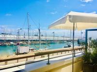 Le Chalutier - Terrasse - Bassin des Chalutiers - B&B La Rochelle