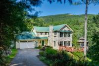 Charming Thornton Escape with Sauna and Gazebo! - B&B