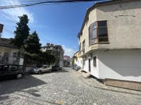 At Pikotiko's - Korca City Rooms for Rent - B&B
