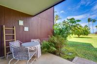 Kaunakakai Home at Molokai Shores with Pool! - B&B Kaunakakai