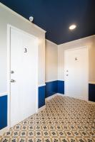 Deluxe Family Room without Window