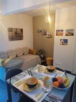 B&B Amadora - Enjoy Lisboa! - Near Metro - Bed and Breakfast Amadora