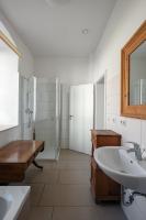 Appartamento con 3 Camere da Letto