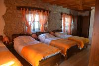 Camera Familiare con Bagno Privato