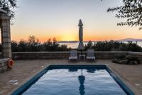Villa with Private Pool - NEDA
