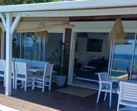 Villa spacieuse avec piscine au Gosier - Vue sur mer - Chambres d’hôtes Le Gosier