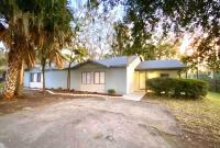 Cute downtown home by Depot Park - B&B Gainesville