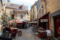 "Les appartements de Betty A" Coeur historique - Chambres d'hôtes Sarlat-la-Canéda