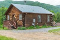 Log Cabin Stunning Mountain Views on 12 Acres - B&B Candler