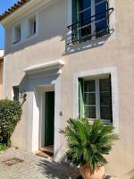 Villa Les Chênes Les Restanques du Golfe de St Tropez - Bed and Breakfast Grimaud