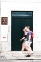 The House on the Pink Street in Lisbon - B&B Lisboa